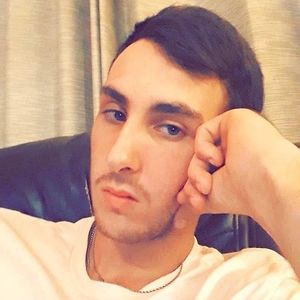 Meet your Posher, Jonathan